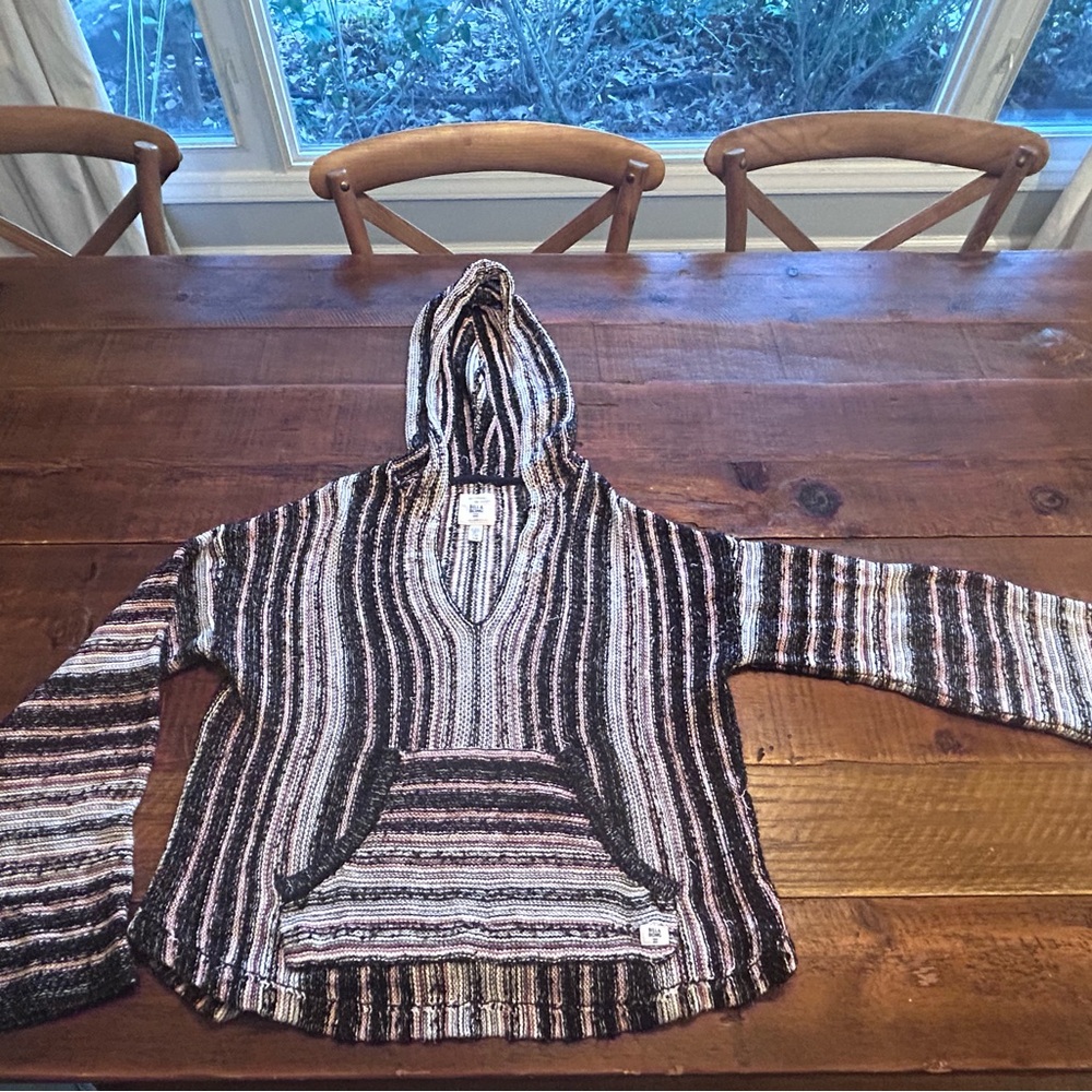Billabong hooded v-neck